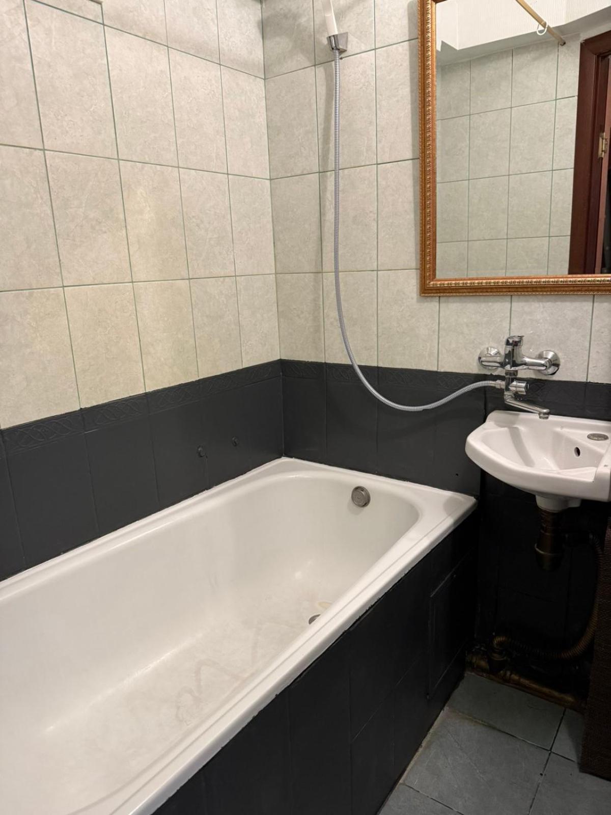 Apartment Olympyska On Velyka Vasylkyvska 45 Kiev Eksteriør bilde